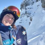 Selfie d’une monitrice de snowboard dans le secteur de l’Eyssina à Vars