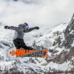 Snowboardeur réalisant un trick freestyle à Vars et Risoul